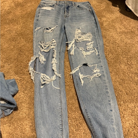 American Eagle Mom Jeans - Picture 1 of 3